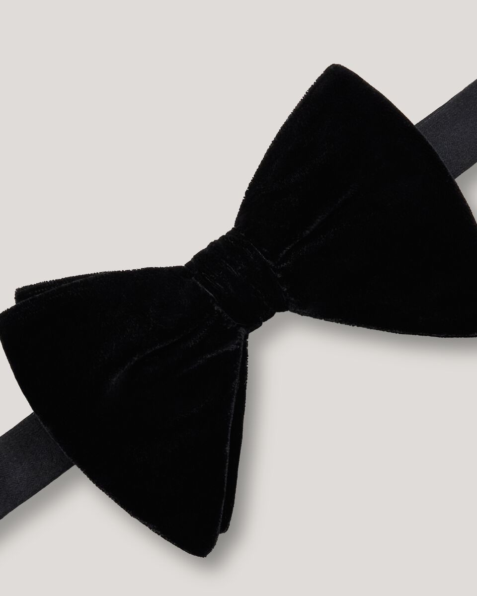 Large Black Velvet Bow Tie, Black, hi-res
